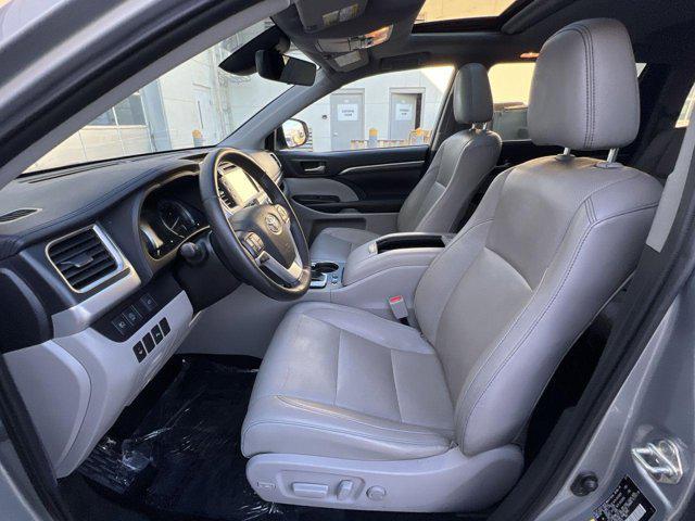 used 2019 Toyota Highlander car, priced at $21,000