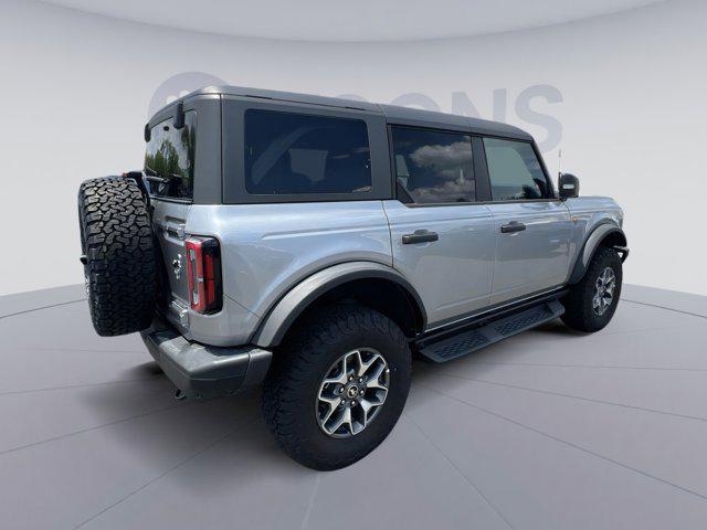 new 2024 Ford Bronco car, priced at $53,605