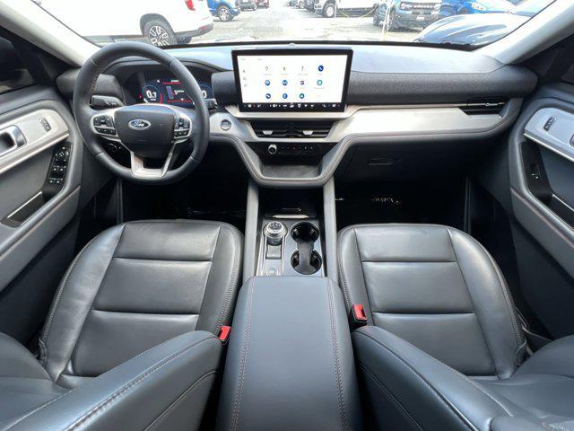 used 2025 Ford Explorer car, priced at $35,000