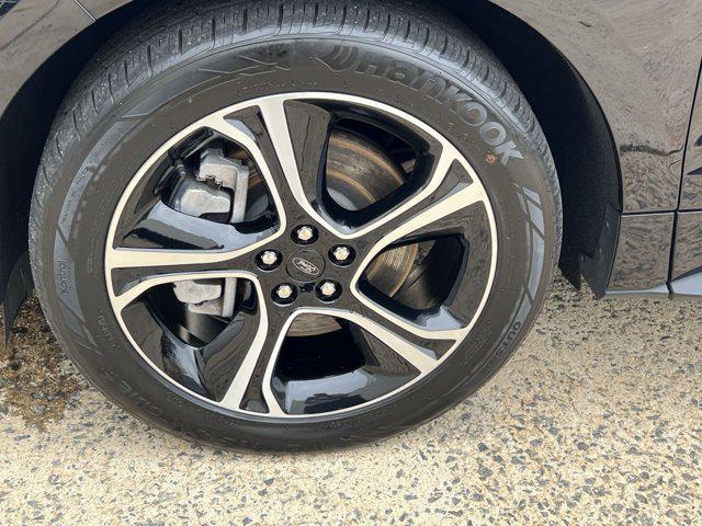 used 2024 Ford Edge car, priced at $36,000