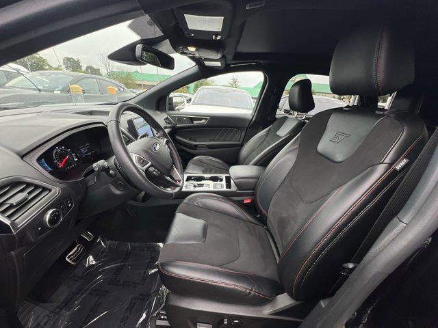 used 2024 Ford Edge car, priced at $36,000
