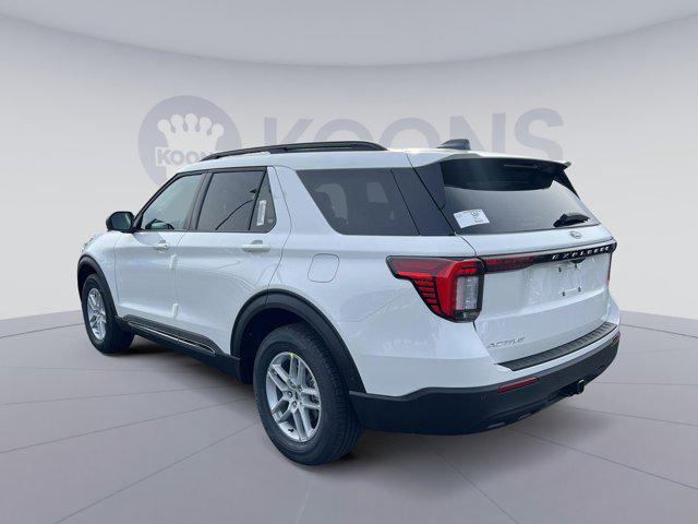 new 2025 Ford Explorer car, priced at $40,745