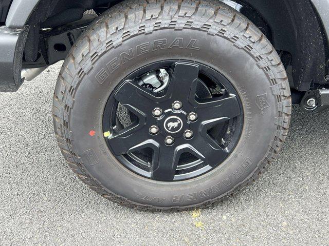 new 2025 Ford Bronco car, priced at $47,808