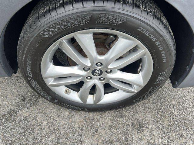 used 2013 Hyundai Santa Fe car, priced at $9,500