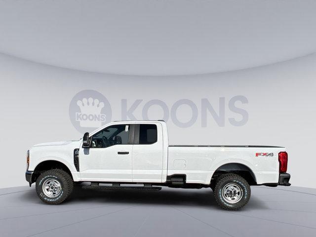 new 2024 Ford F-250 car, priced at $49,400