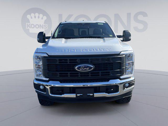 new 2024 Ford F-250 car, priced at $49,400