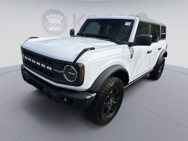 new 2025 Ford Bronco car, priced at $45,910