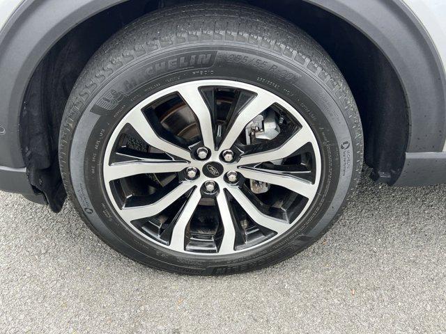 used 2021 Ford Explorer car, priced at $35,000