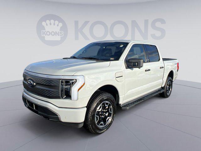 used 2023 Ford F-150 Lightning car, priced at $39,000