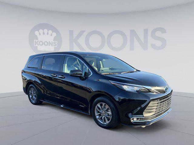 used 2021 Toyota Sienna car, priced at $37,000