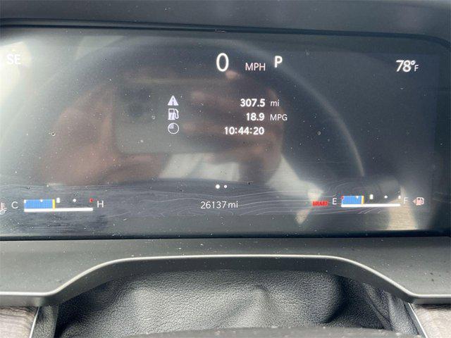 used 2022 Jeep Grand Cherokee car, priced at $34,000