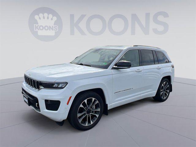 used 2022 Jeep Grand Cherokee car, priced at $34,000