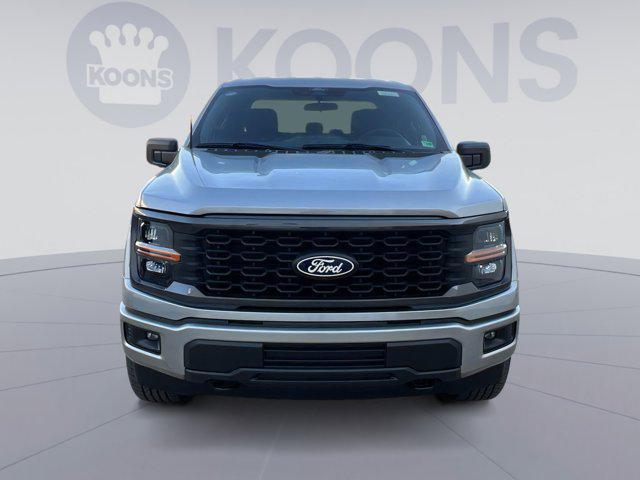 new 2025 Ford F-150 car, priced at $50,320