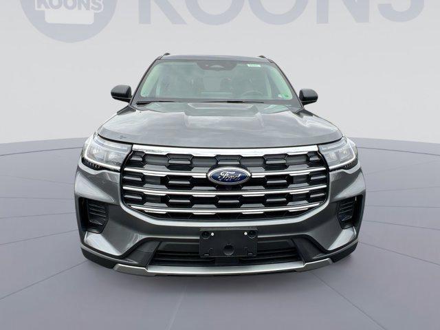 new 2025 Ford Explorer car, priced at $40,616
