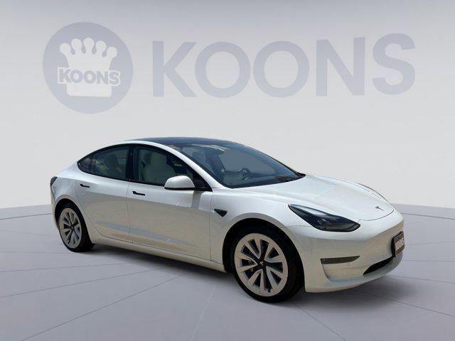 used 2021 Tesla Model 3 car, priced at $21,000
