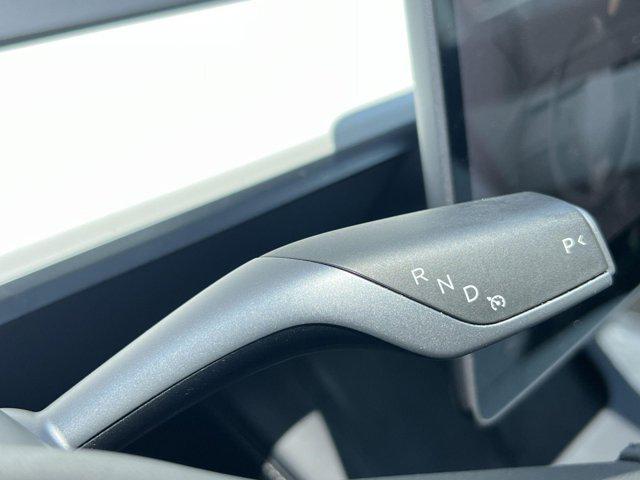 used 2021 Tesla Model 3 car, priced at $21,000