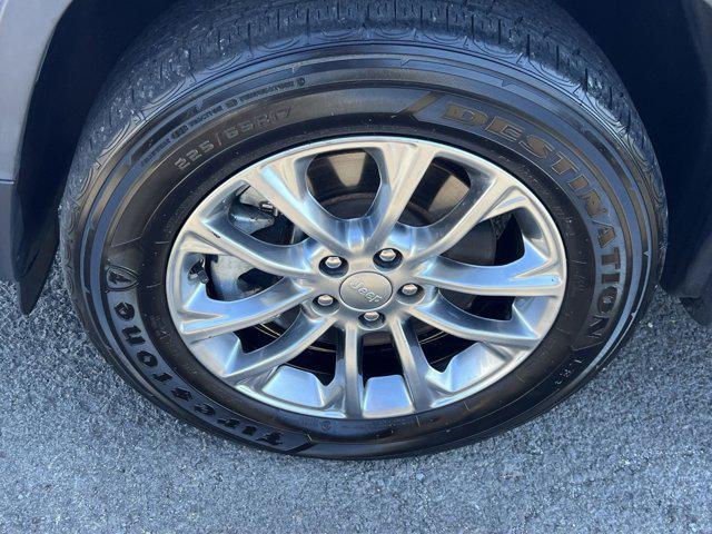 used 2021 Jeep Cherokee car, priced at $17,000