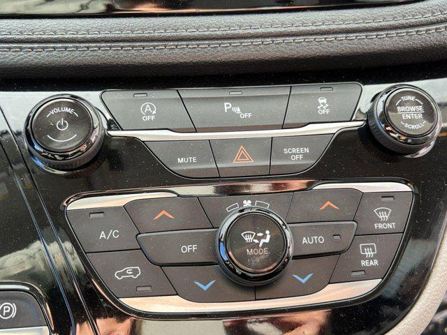 used 2019 Chrysler Pacifica car, priced at $21,000