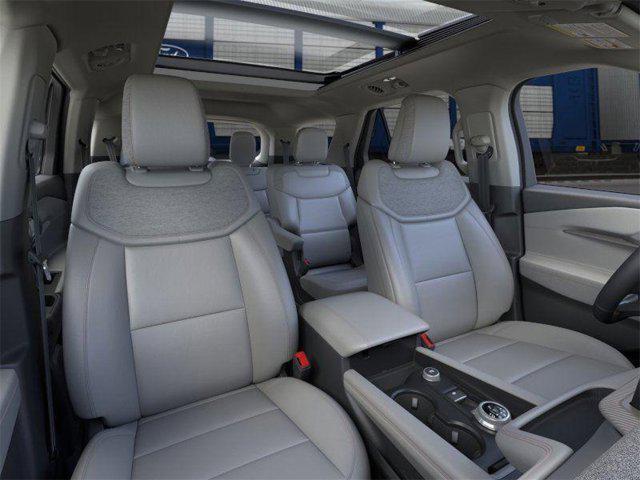 new 2025 Ford Explorer car, priced at $47,195