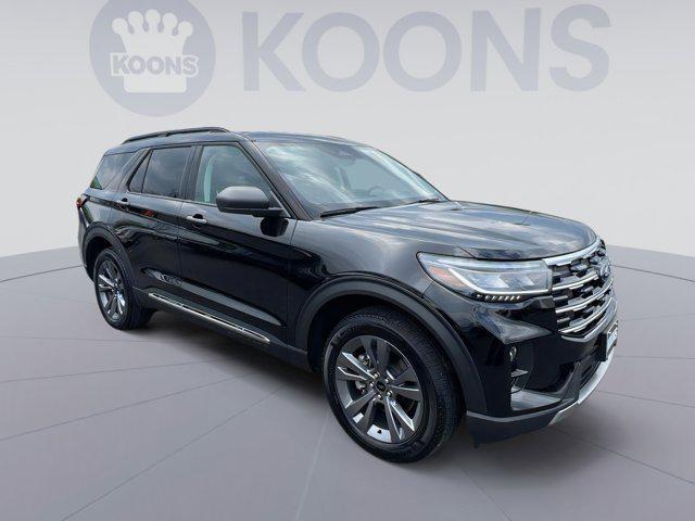used 2025 Ford Explorer car, priced at $42,000
