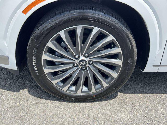 used 2024 Hyundai Palisade car, priced at $39,750