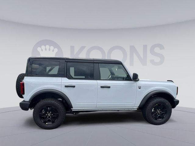 new 2025 Ford Bronco car, priced at $45,309