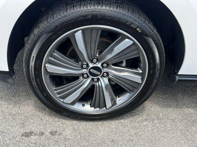 used 2019 Lincoln Navigator car, priced at $33,500