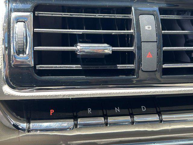 used 2019 Lincoln Navigator car, priced at $33,500