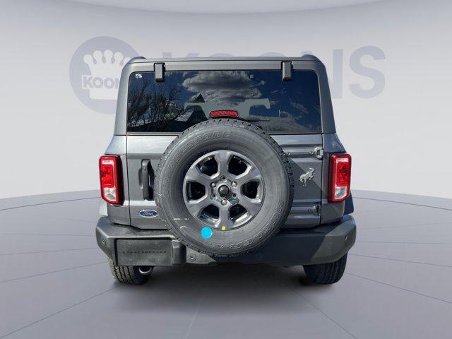 new 2025 Ford Bronco car, priced at $43,570