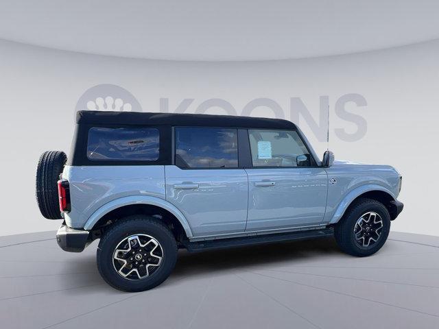 new 2024 Ford Bronco car, priced at $44,130