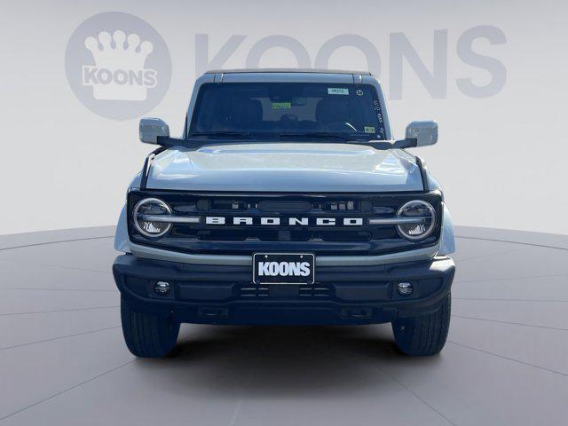 new 2024 Ford Bronco car, priced at $44,130