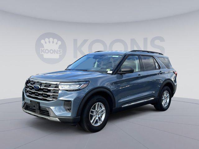 new 2025 Ford Explorer car, priced at $40,345