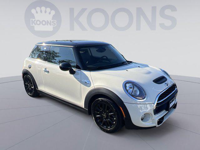 used 2017 MINI Hardtop car, priced at $15,000
