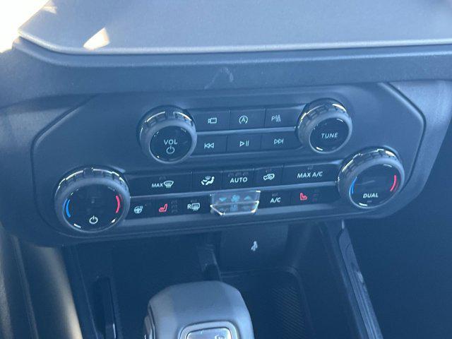 new 2025 Ford Bronco car, priced at $50,695