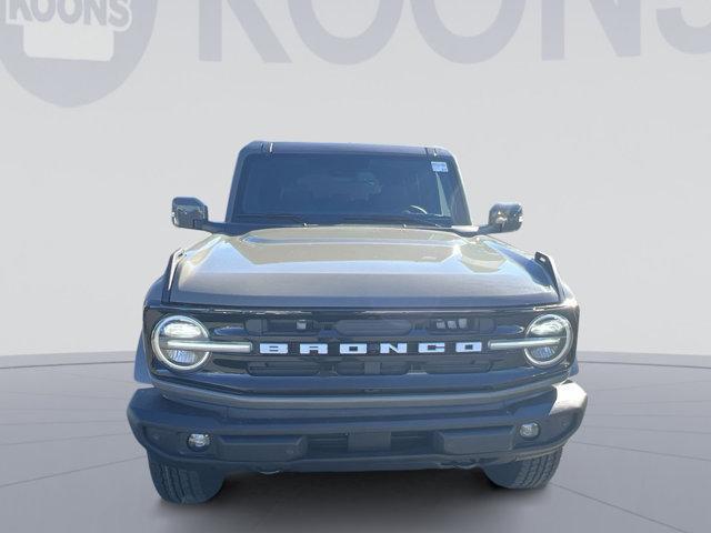 new 2025 Ford Bronco car, priced at $50,695