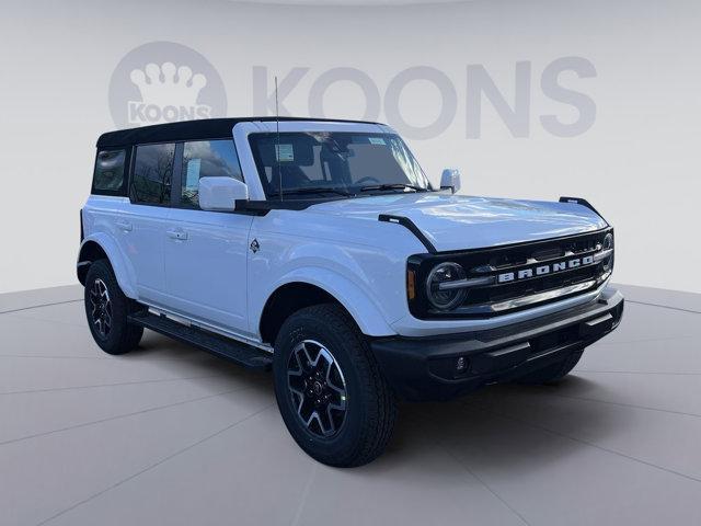 new 2024 Ford Bronco car, priced at $43,835