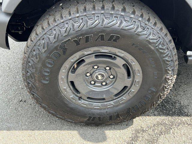 new 2025 Ford Bronco car, priced at $60,102