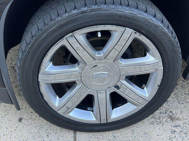 used 2020 Cadillac Escalade ESV car, priced at $35,000