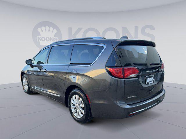 used 2019 Chrysler Pacifica car, priced at $17,000