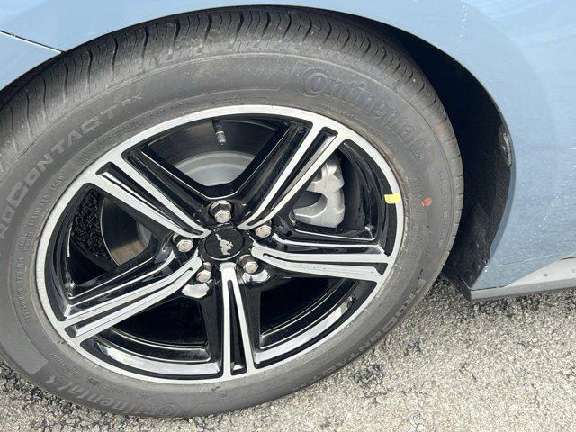 new 2025 Ford Mustang car, priced at $31,005