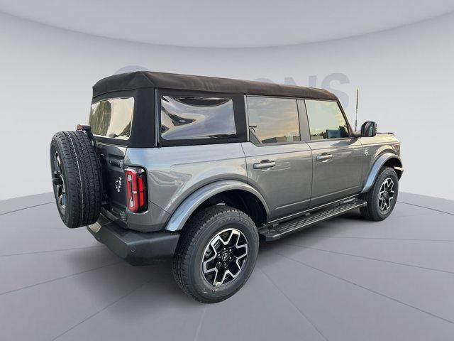 new 2024 Ford Bronco car, priced at $44,585