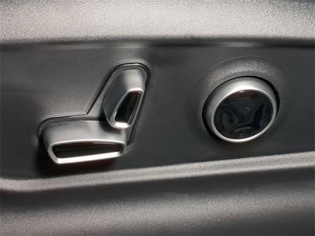 new 2025 Maserati Grecale car, priced at $91,535