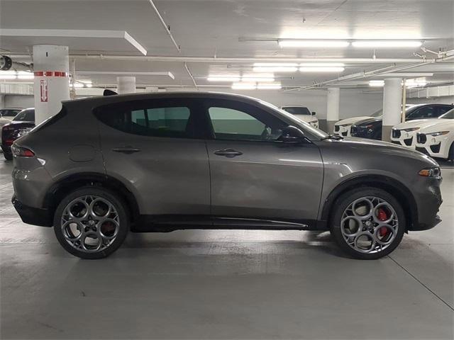 new 2025 Alfa Romeo Tonale car, priced at $55,125