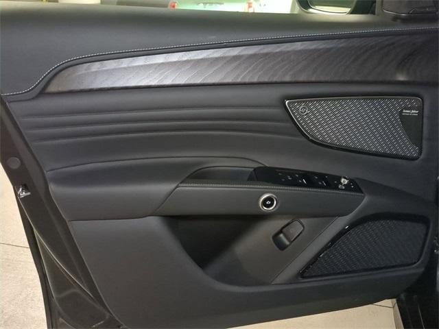 new 2025 Maserati Grecale car, priced at $91,535