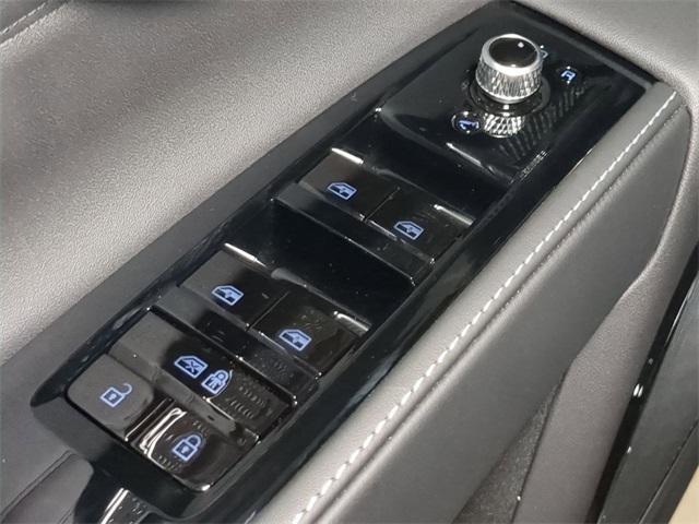 new 2025 Maserati Grecale car, priced at $91,535