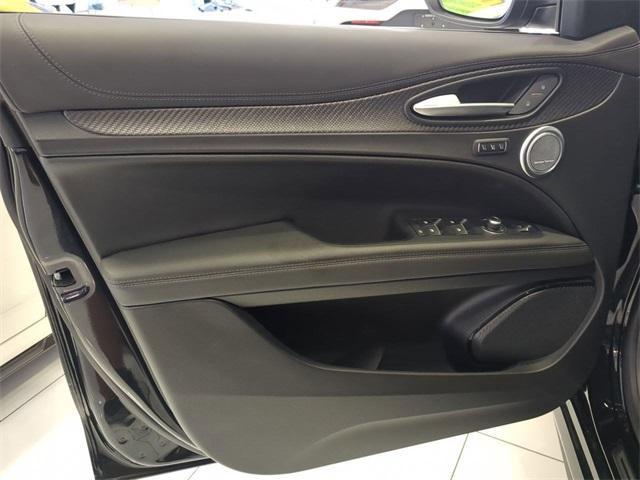 new 2024 Alfa Romeo Stelvio car