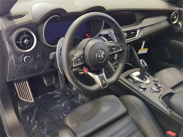 new 2024 Alfa Romeo Stelvio car