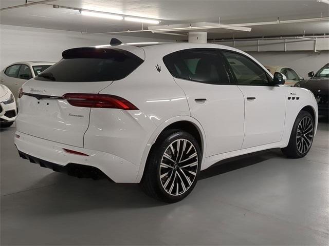 new 2025 Maserati Grecale car, priced at $89,805