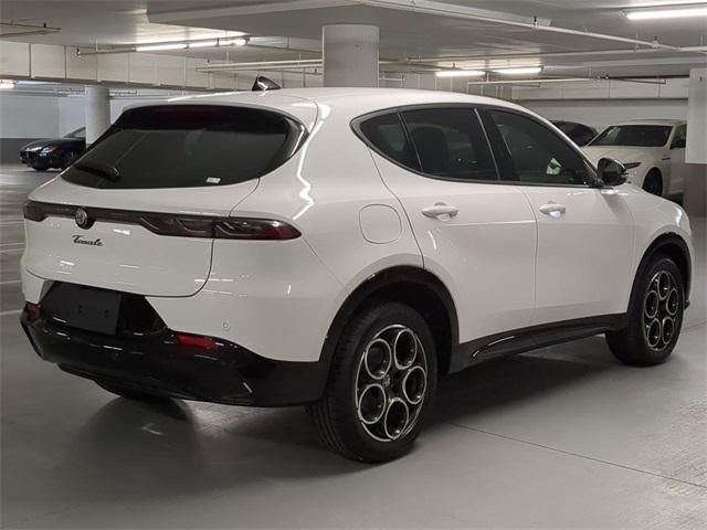new 2025 Alfa Romeo Tonale car, priced at $38,530