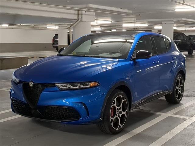 new 2024 Alfa Romeo Tonale car, priced at $54,295
